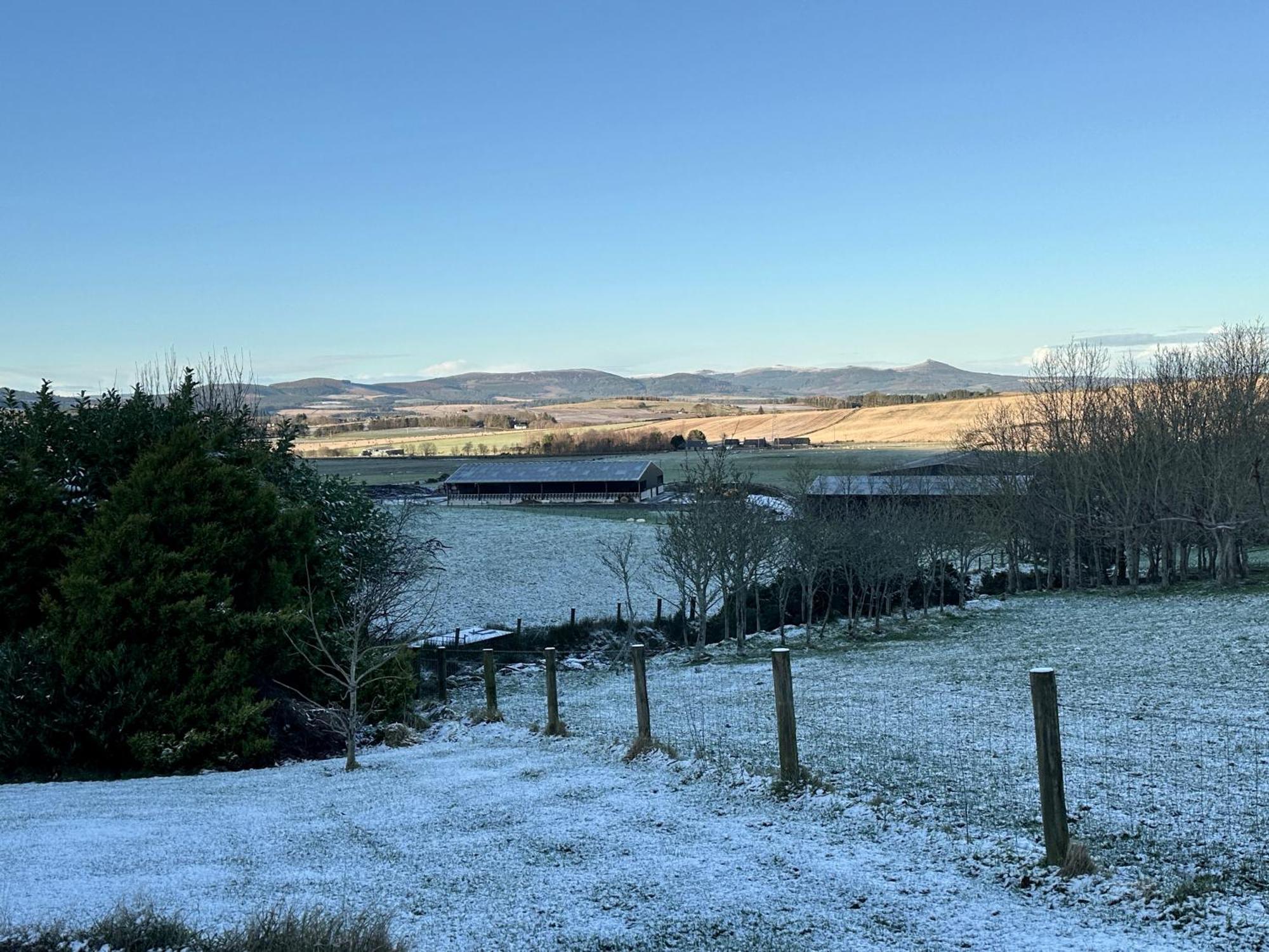 Bed and Breakfast Awakening Alchemy Retreat Centre Inverurie Zewnętrze zdjęcie