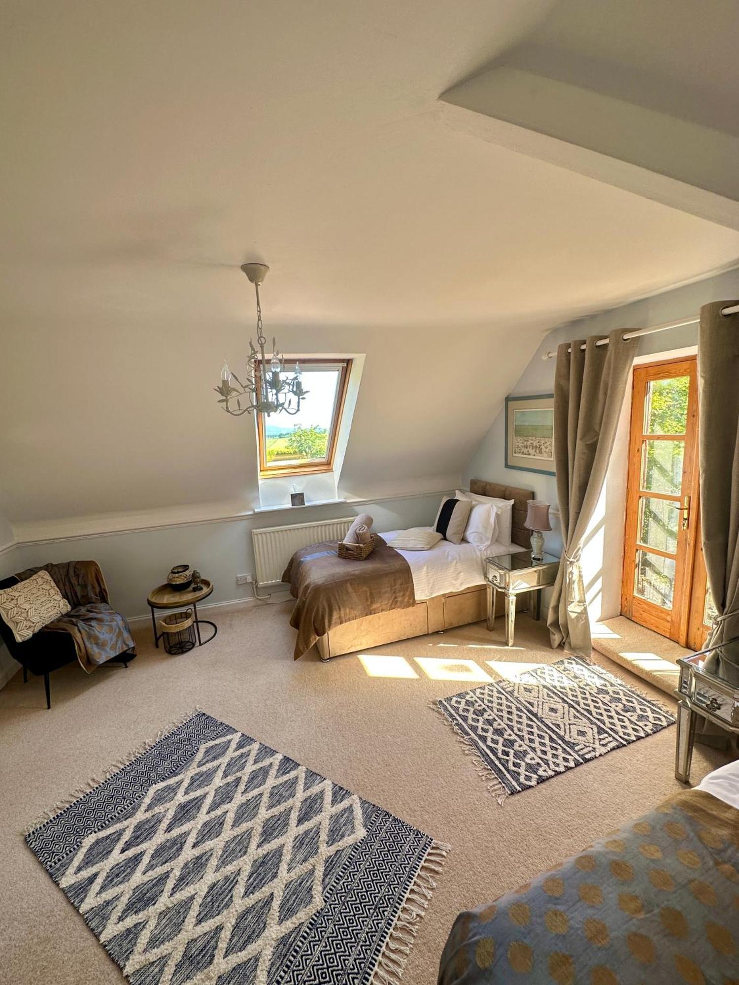 Bed and Breakfast Awakening Alchemy Retreat Centre Inverurie Zewnętrze zdjęcie